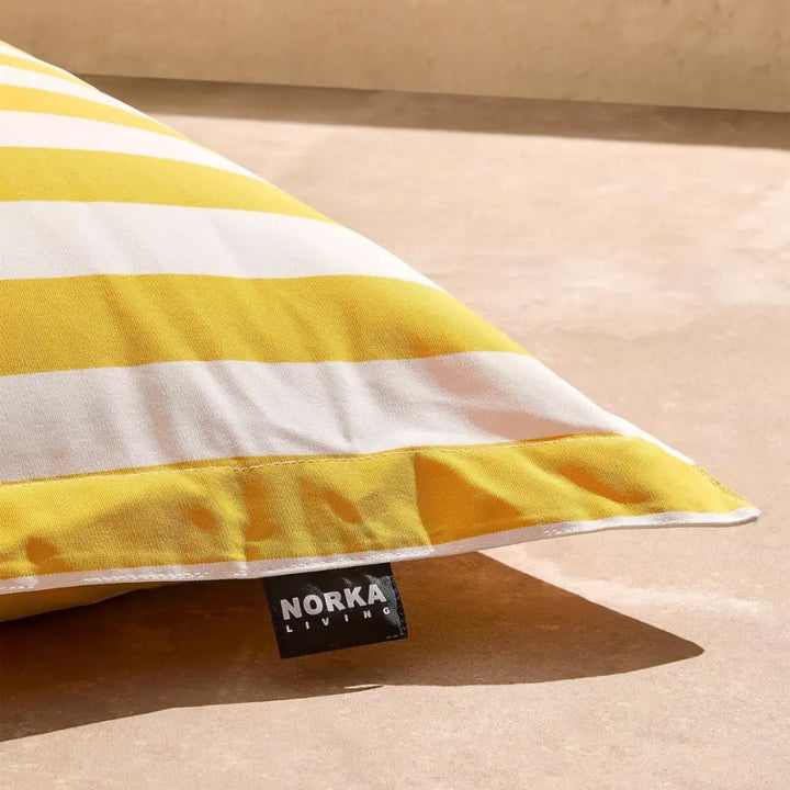 #color_stripe-yellow-white,#couleur_raye-jaune-blanc